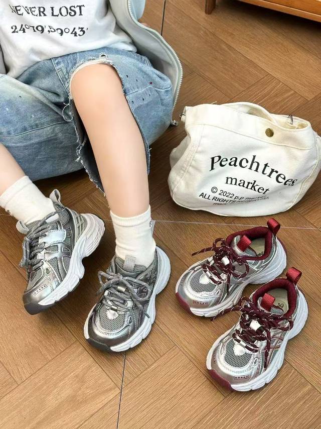 2026新款儿童厚底老爹鞋银灰红色系带运动鞋复古休闲鞋