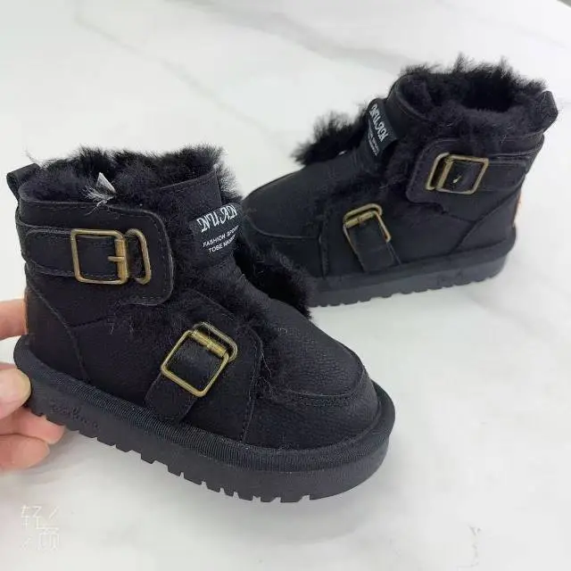 snow boots